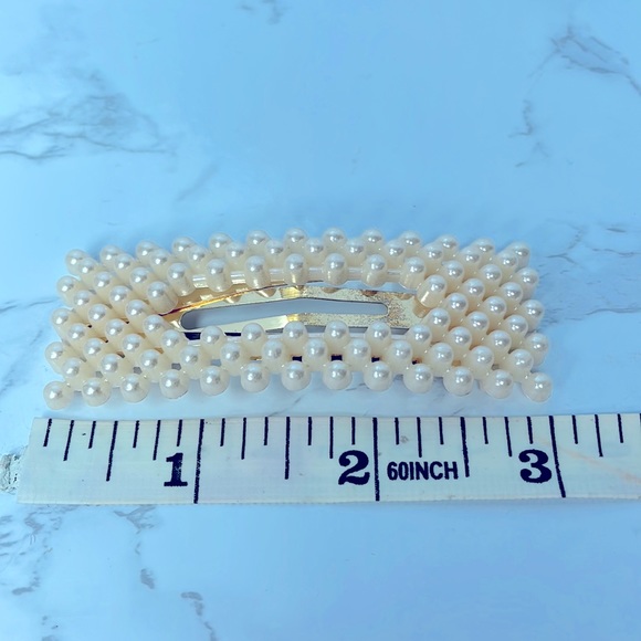 Two Bridal hair accessories in elaborate ornate Victorian or Bridgeton style - Picture 6 of 9